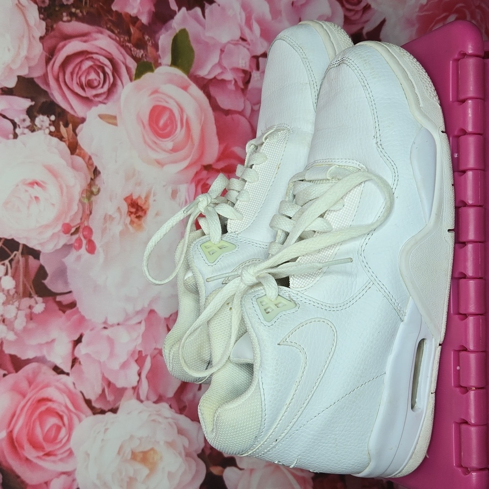 Nike Air Flight Mens Sneakers size 7 triple white like new